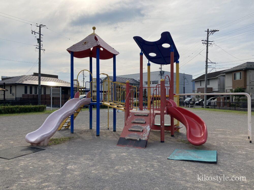 新田中央公園の複合遊具